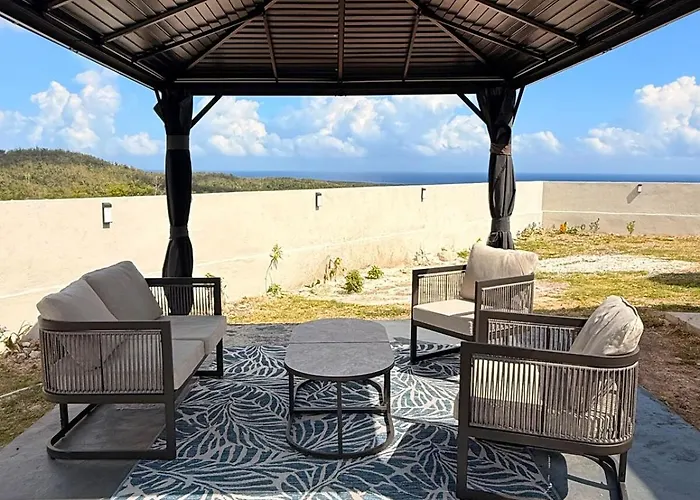 Villa Savannah's Charm- Cozy & Comfort In Paradise Mins From Runaway Bay